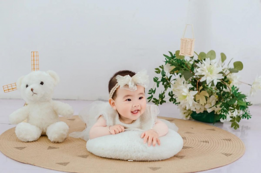 中山四个月的孕妇肚子疼